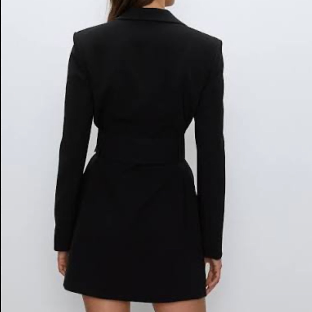 Babaton Futura Blazer Dress in Black - Picture 4 of 7